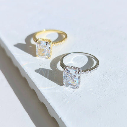 STANLESS STEEL RADIANT RECTANGLE CUT DIAMOND RING