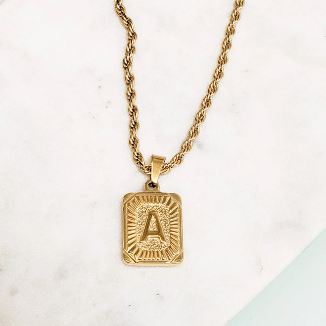 GOGO LUSH WOMEN'S ROPE CHAIN VINTAGE INITIAL NECKLACE