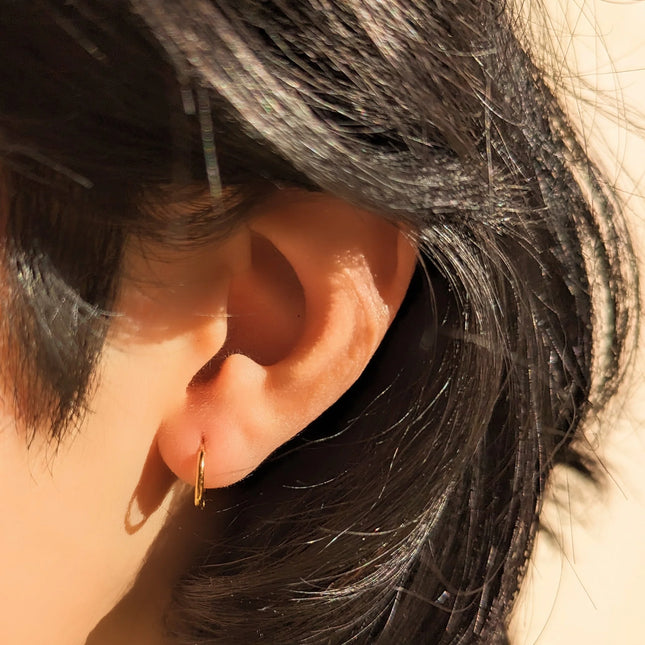 GOGO LUSH MINIMALIST SUPER MINI HUGGIE HOOPS EARRINGS